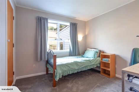 Photo of property in 171 Broderick Road, Johnsonville, Wellington, 6037