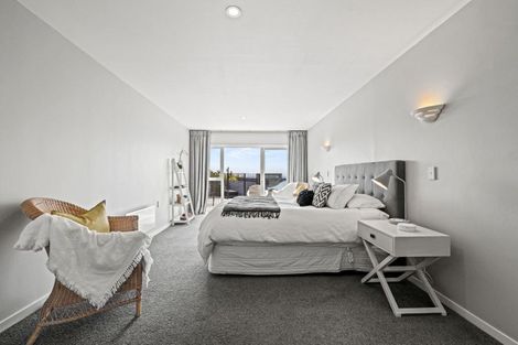 Photo of property in 21 Muritai Terrace, Mount Pleasant, Christchurch, 8081