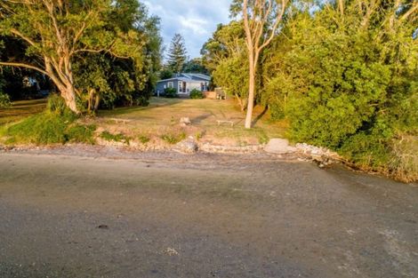 Photo of property in 604 Pukehina Parade, Pukehina, Te Puke, 3189