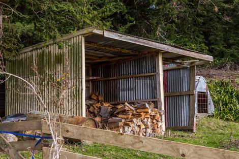 Photo of property in 147 Mangatuna Road, Weber, Dannevirke, 4970