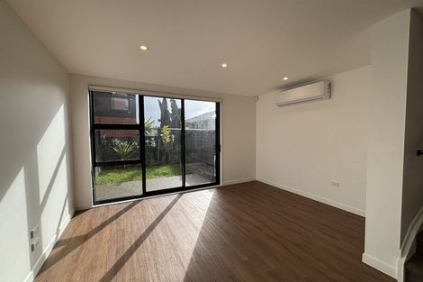 Photo of property in 3 Pataka Way, Mount Roskill, Auckland, 1041