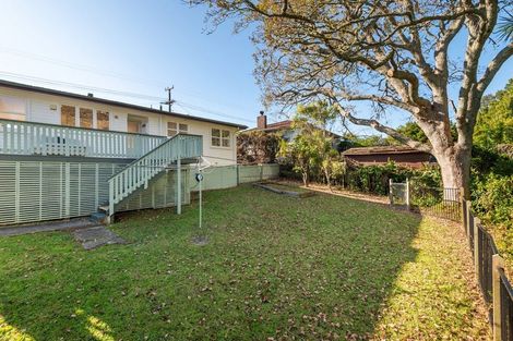 Photo of property in 132 Lancaster Road, Beach Haven, Auckland, 0626