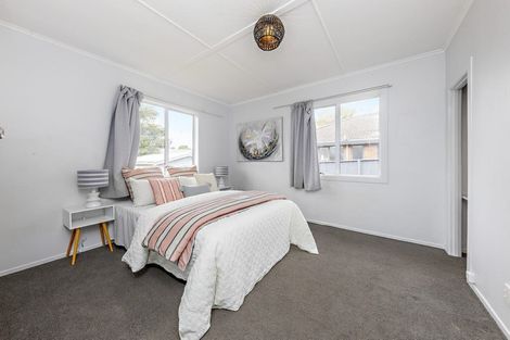 Photo of property in 18 Kayes Road, Pukekohe, 2120