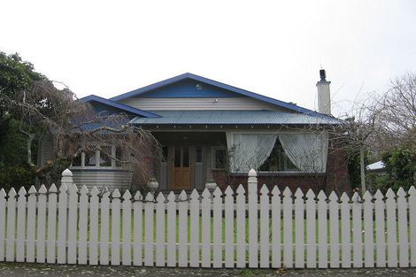Photo of property in 83 Russell Street, Palmerston North, 4414
