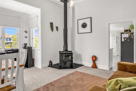 Photo of property in 2c Saint Leonard Street, Saint Johns Hill, Whanganui, 4501