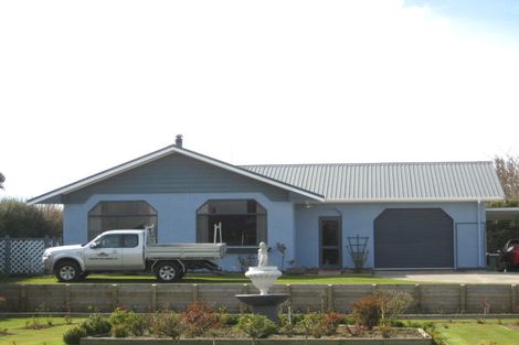 Photo of property in 20 Ariel Street, Stratford, 4332