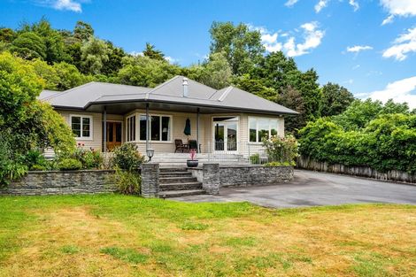 Photo of property in 72 Heretaunga Square, Silverstream, Upper Hutt, 5019