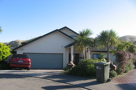 Photo of property in 13 Aintree Grove, Churton Park, Wellington, 6037