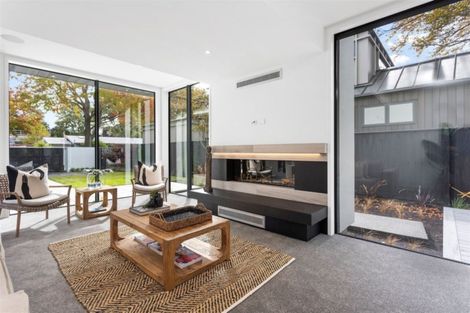 Photo of property in 1b Wood Lane, Fendalton, Christchurch, 8014