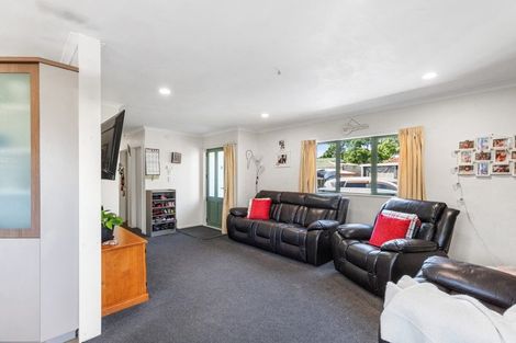 Photo of property in 24b Livingstone Avenue, Nawton, Hamilton, 3200