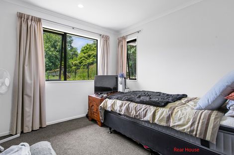 Photo of property in 59a Sungrove Rise, Sunnyvale, Auckland, 0612
