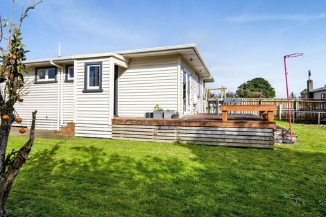 Photo of property in 6 Brookes Terrace, Waitara, 4320