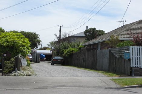 Photo of property in 35 Tenby Place, Avondale, Christchurch, 8061