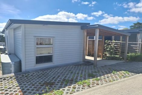 Photo of property in 78b Lincoln Park Avenue, Massey, Auckland, 0614