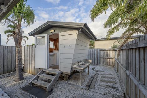 Photo of property in 5 Aquila Drive, Whitianga, 3510