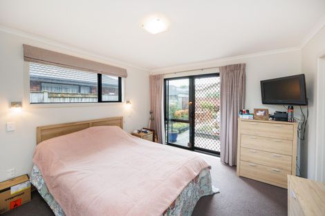 Photo of property in 3 Palm Avenue, Hokowhitu, Palmerston North, 4410