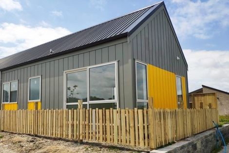 Photo of property in 2 Herekino Street, Westgate, Auckland, 0814