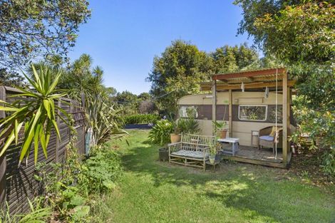 Photo of property in 385a Wainui Road, Raglan, 3297