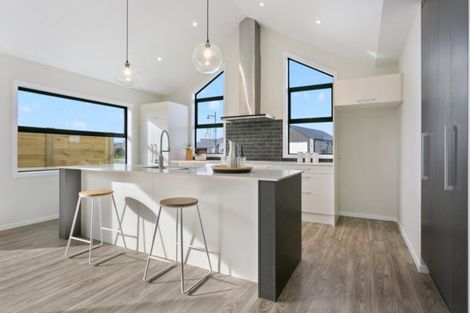 Photo of property in 6 Lewis Way, Cambridge, 3434