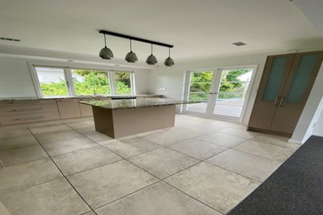 Photo of property in 26 West Lynn Road, Titirangi, Auckland, 0604