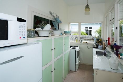 Photo of property in 2/10 Gordon Avenue, St Albans, Christchurch, 8014