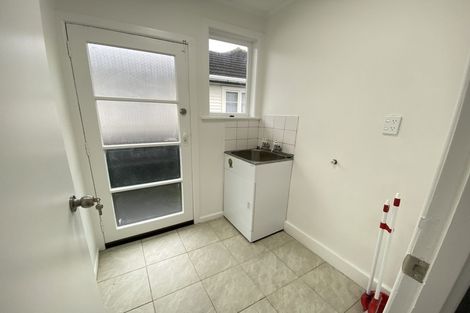 Photo of property in 150 Hepburn Road, Glendene, Auckland, 0602