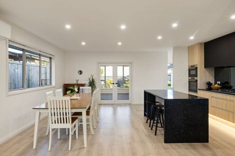 Photo of property in 5 Kapua Crescent, Rototuna North, Hamilton, 3210