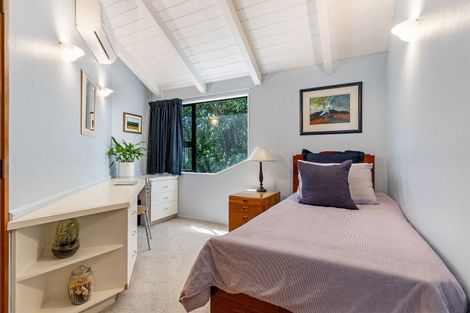 Photo of property in 2/52 Hattaway Avenue, Bucklands Beach, Auckland, 2012