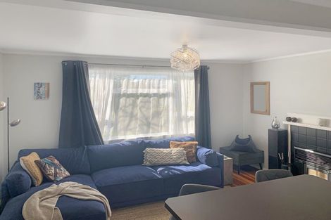 Photo of property in 26 Pratt Avenue, Foxton Beach, Foxton, 4815