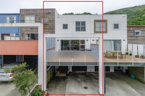Photo of property in 55 Saddleback Grove, Karori, Wellington, 6012