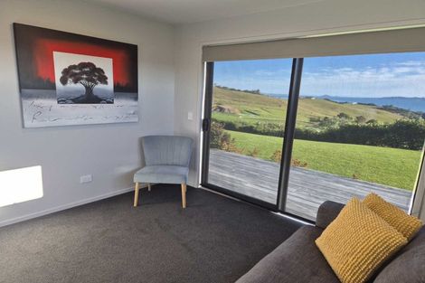 Photo of property in 330 Cable Bay Block Road, Cable Bay, 0420