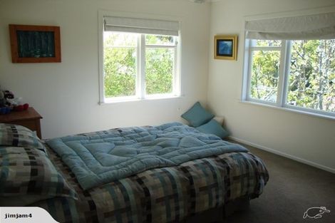 Photo of property in 38 Northland Road, Northland, Wellington, 6012