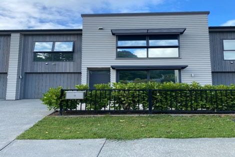 Photo of property in 11 Matairangi Avenue, Totara Heights, Auckland, 2105