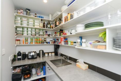 Photo of property in 36 Pelorus Avenue, Poraiti, Napier, 4112