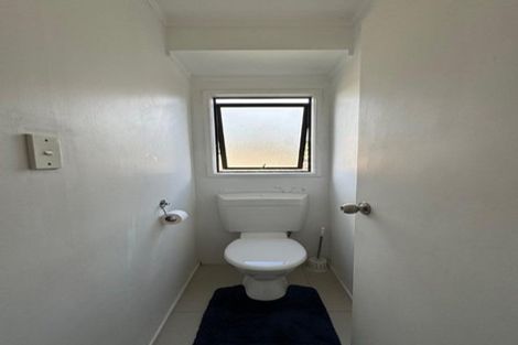 Photo of property in 16 Faram Place, Massey, Auckland, 0614