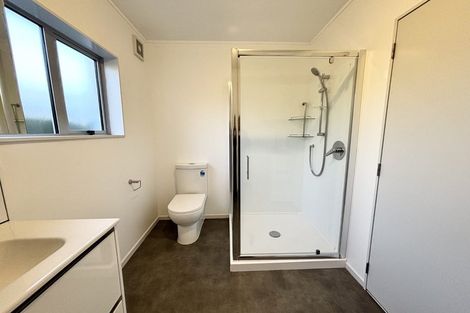 Photo of property in 15b Cypress Drive, Maungaraki, Lower Hutt, 5010