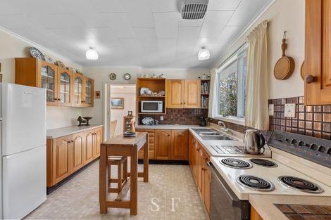 Photo of property in 53 Seddon Street, Waikanae, 5036