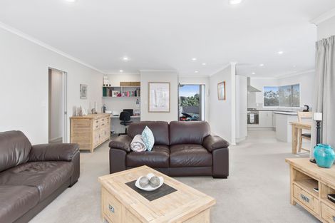 Photo of property in 39 Danny Place, Pyes Pa, Tauranga, 3112