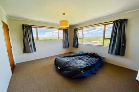 Photo of property in 2 Cowling Road, Hurdon, New Plymouth, 4310