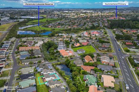 Photo of property in 8 Lucienne Drive, Ranui, Auckland, 0612