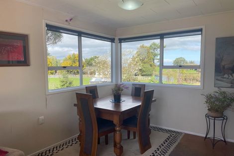 Photo of property in 22 Beaconsfield Road, Midhirst, Stratford, 4394