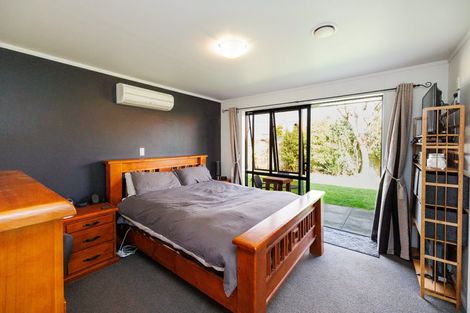 Photo of property in 55 Meridian Grove, Kelvin Grove, Palmerston North, 4414