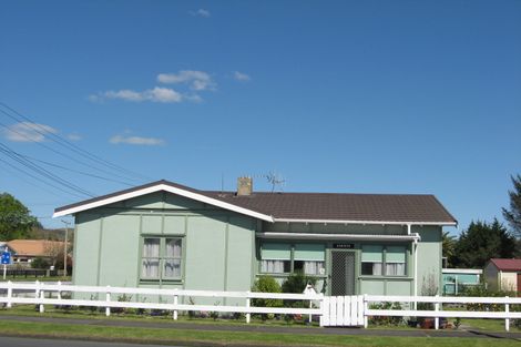 Photo of property in 2 Bell Crossing Street, Huntly, 3700