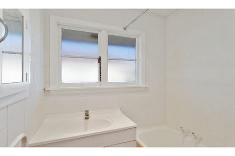 Photo of property in 1/74 Russley Road, Russley, Christchurch, 8042