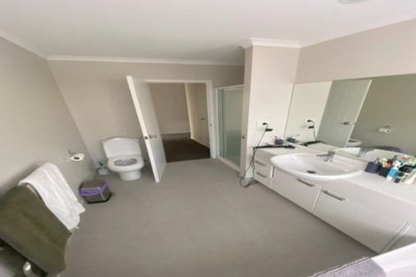 Photo of property in 7 Phoebe Meikle Place, Torbay, Auckland, 0630