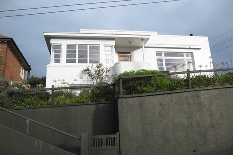 Photo of property in 19 Cliffs Road, Saint Clair, Dunedin, 9012