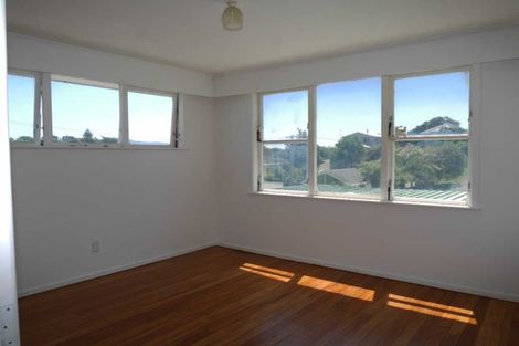 Photo of property in 12 Kowhai Grove, Raumati Beach, Paraparaumu, 5032