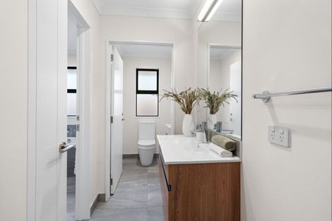 Photo of property in 6 Feather Place, Rolleston, 7615