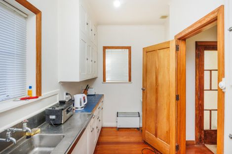 Photo of property in 200 College Street, West End, Palmerston North, 4412