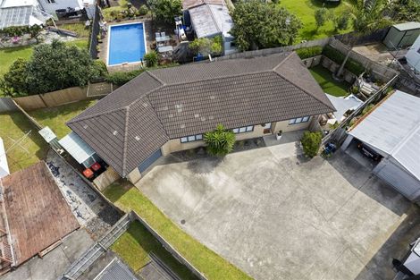 Photo of property in 10a De Thiery Place, Pakuranga Heights, Auckland, 2010